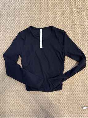 lululemon Women’s Black Ribbed Long-Sleeve Top With Side Ruching